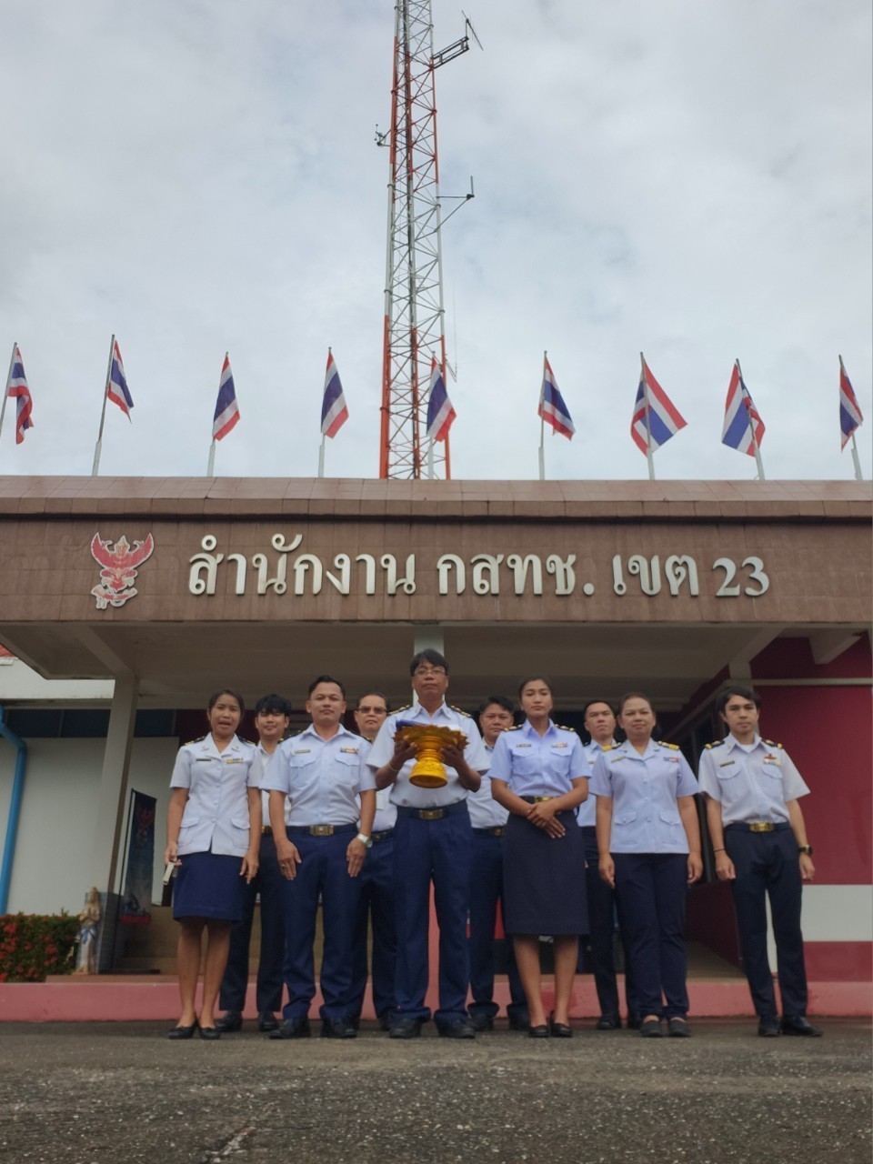 LINE_ALBUM_28966-วันธงชาติไทย_๒๓๑๐๐๕_28.jpg LINE_ALBUM_28966-วันธงชาติไทย_๒๓๑๐๐๕_28.jpg